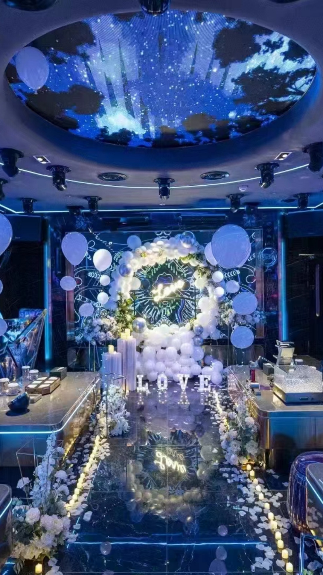 豪华包厢内部环境